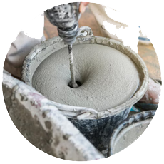 Description of the equipment shown in the image